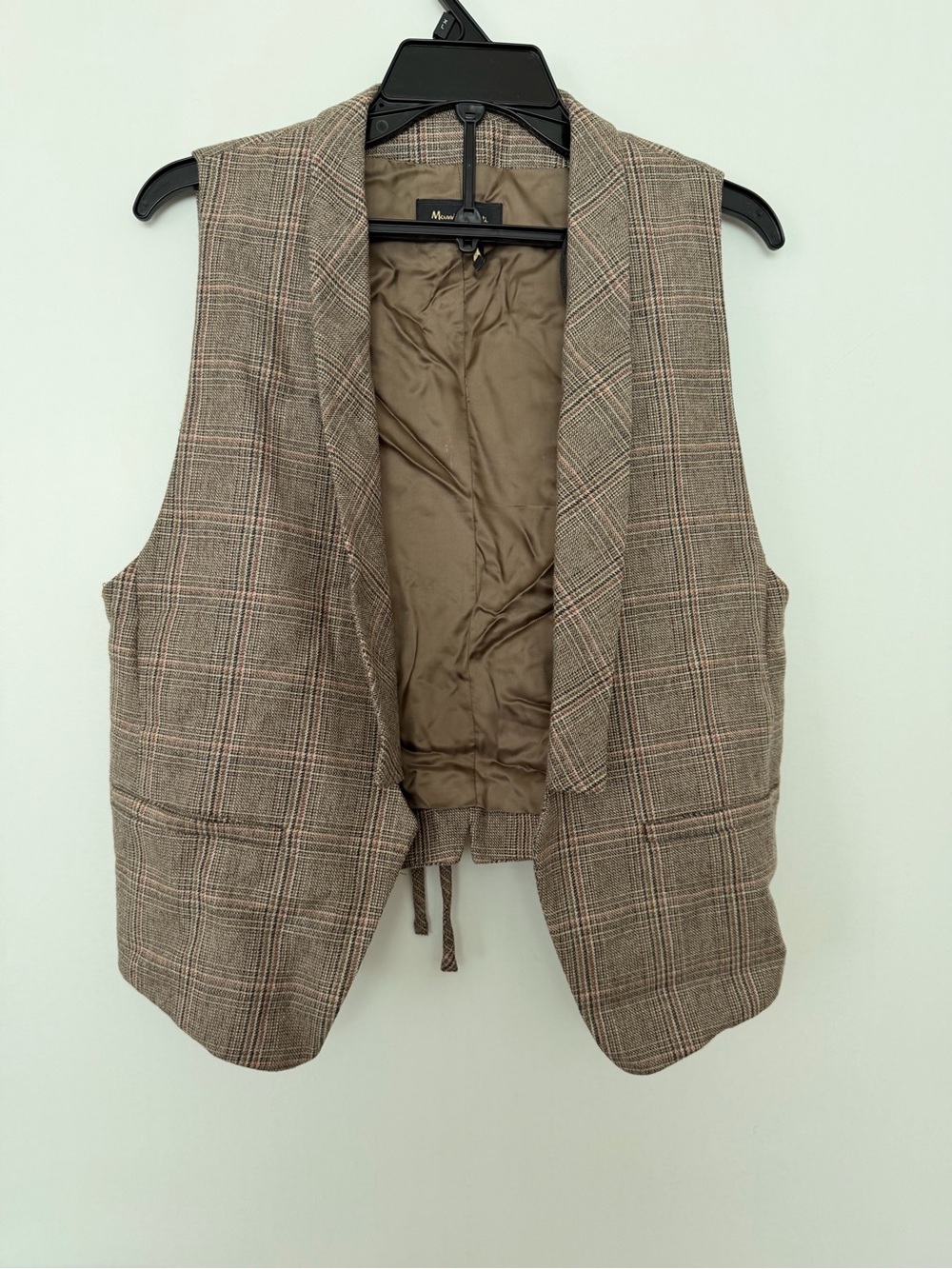Plaid Sleeveless Vest in Brown and Tan